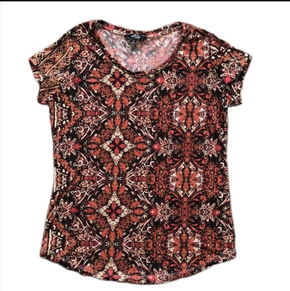 NWOT Small Simply Vera Tee